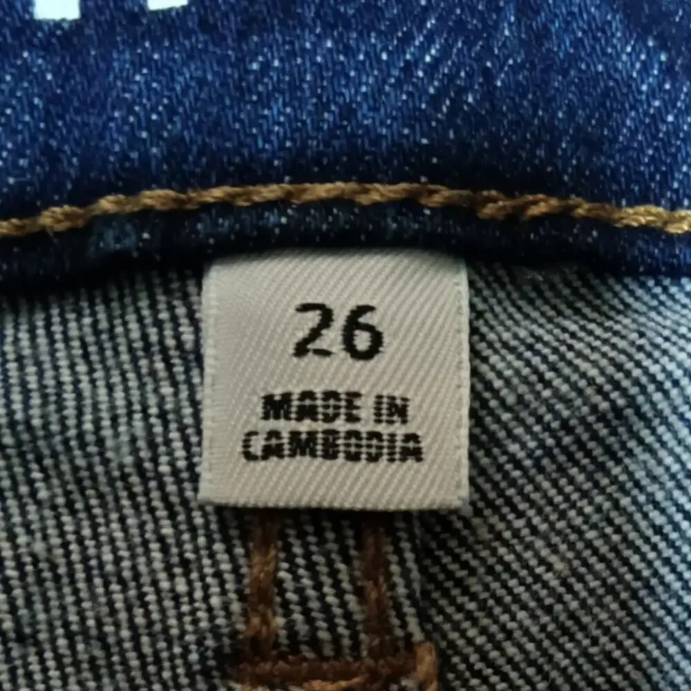 J. Crew High-rise '90s classic straight-fit jean in Rinse wash size‎ 26